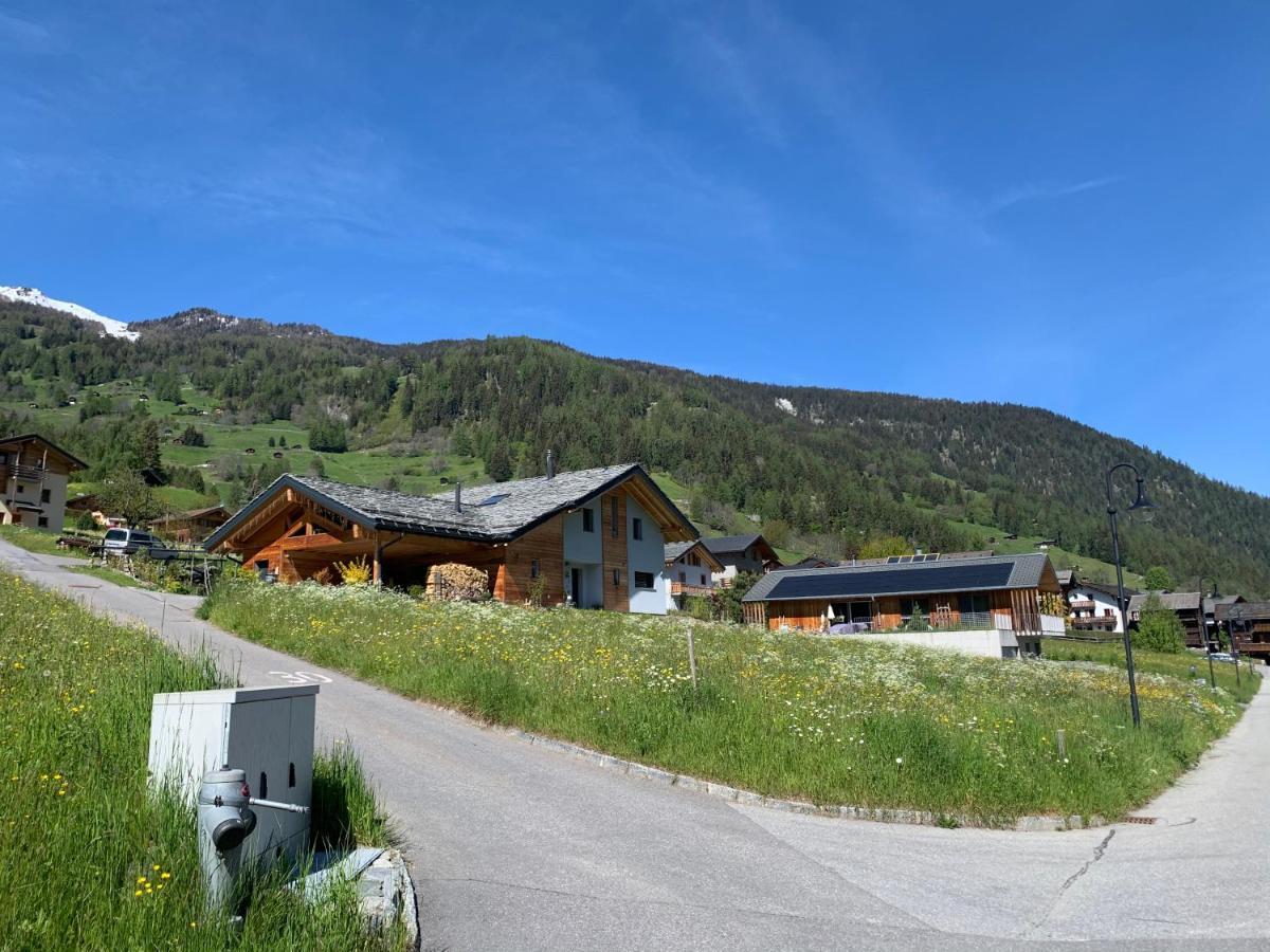 Aux Grands-Vergers Apartamento Bruson Exterior foto